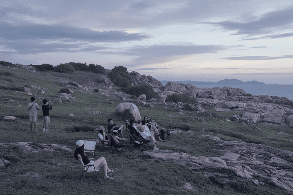 C&ugrave; Lao M&aacute;i Nh&agrave; l&agrave; một trong những địa điểm săn b&igrave;nh minh được y&ecirc;u th&iacute;ch ở Ph&uacute; Y&ecirc;n